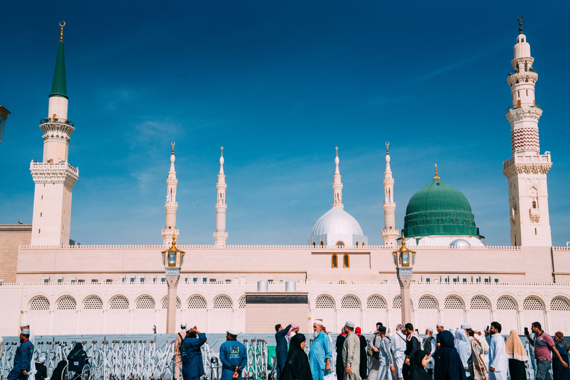 Eid in Madinah — Makkah Tower (17 Days)